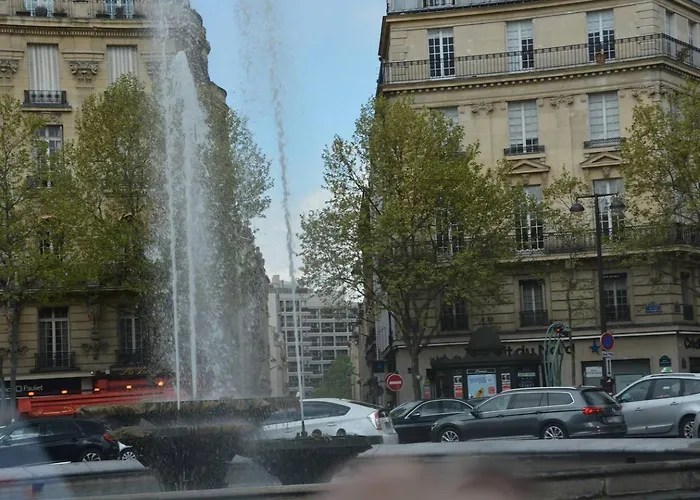 Victor Hugo - Splendid Flat Near Eiffel Tower